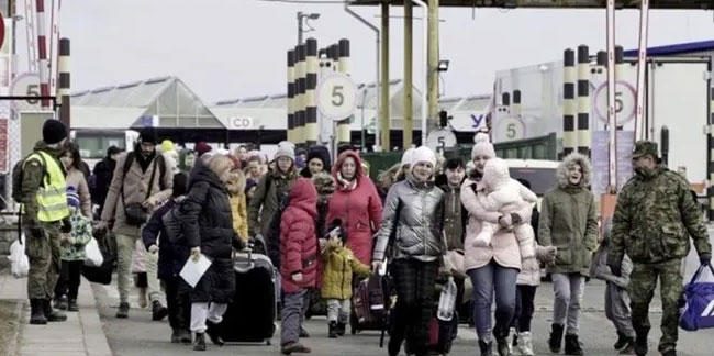 Ukrayna'dan Polonya'ya sığınan sivil sayısı belli oldu!