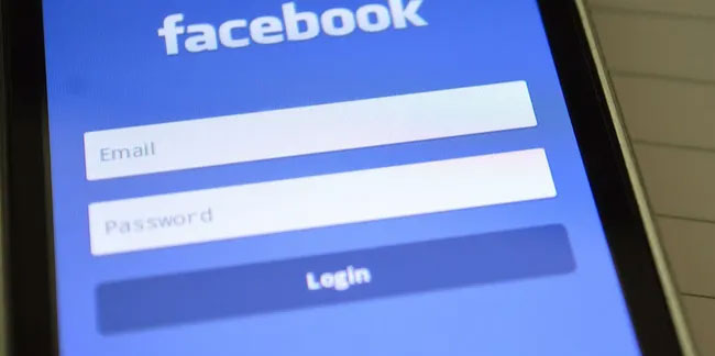 Facebook'a 50.5 milyon sterlin ceza