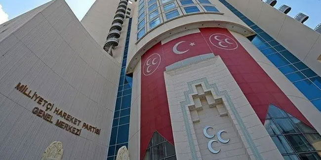 Davutoğlu: MHP Genel Merkezi'nin önündeki caddeye Sinan Ateş'in adı verilsin