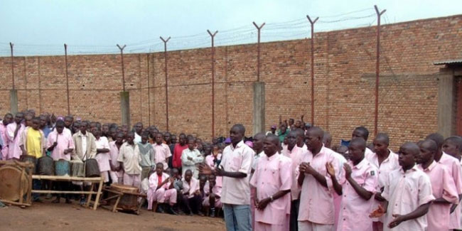 Ruanda ve Uganda mahkum konusunda anlaştı!