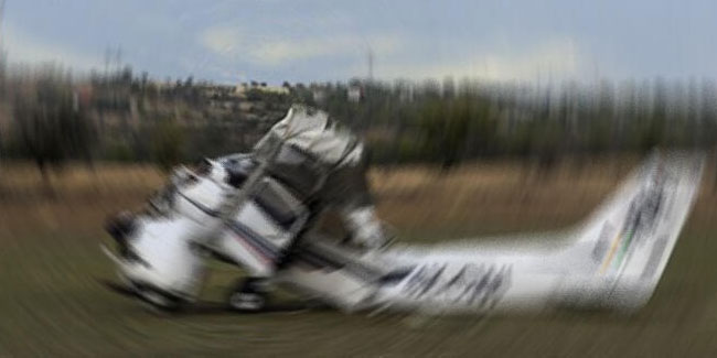 Avustralya'da küçük uçak düştü: 2 ölü