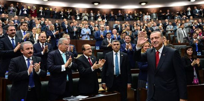 AKP'de çöküş başladı: "Erdoğan hükümetine karşı AKP'de tepki büyüyor"