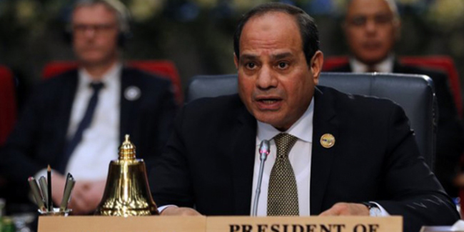 Mısır'da darbeci Sisi oylanacak