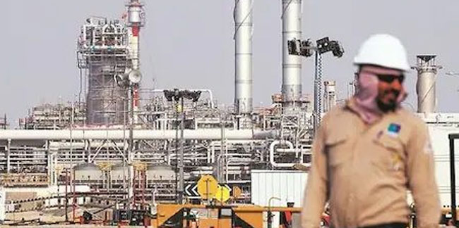 Suudi Arabistan petrole zam yapmaya hazırlanıyor