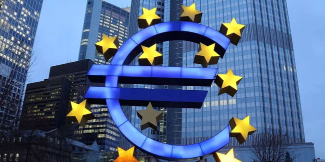 Euro Bölgesi’nde enflasyon zirveyi korudu