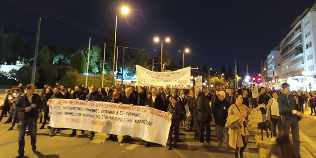 Yunanistan’da göçmenlere destek yürüyüşü!