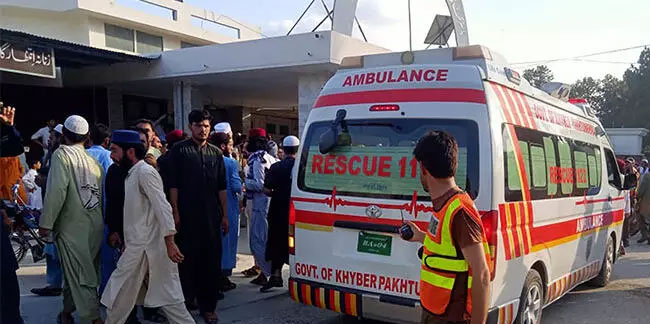 Pakistan’da parti kongresinde patlama: 42 ölü
