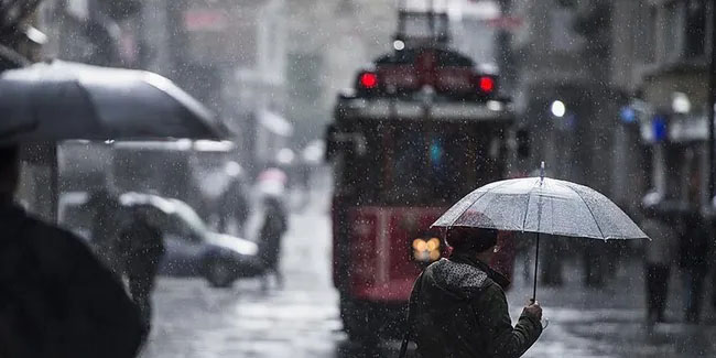 Meteoroloji saat verdi! İstanbul dahil birçok ile sağanak yağış uyarısı