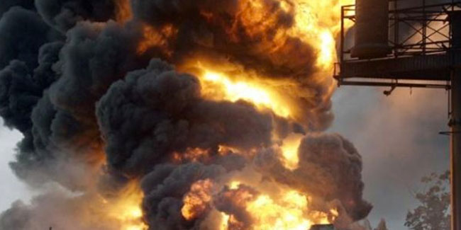 Petrol tankeri patladı: 1 ölü, 5 yaralı