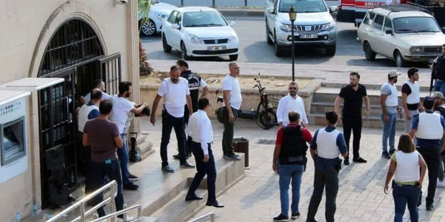 Antalya'da banka müdürünü 2 saat rehin alan şüpheli tutuklandı