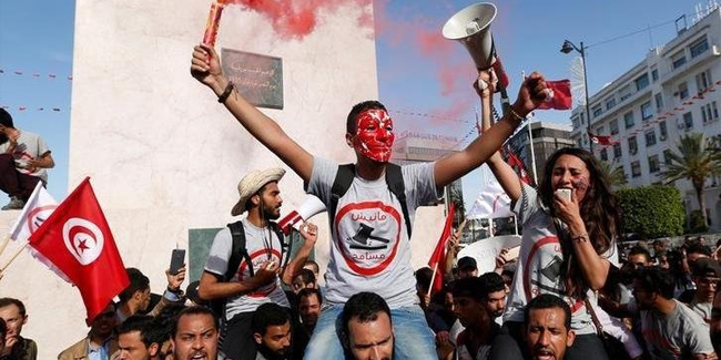 Tunus’ta tansiyon düşmüyor… 600’den fazla kişi gözaltına alındı