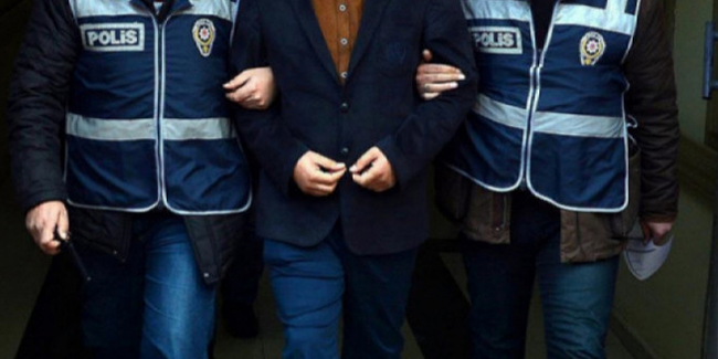 Bursa'da TSK içine sızan FETÖ'cülere operasyon:25 gözaltı 