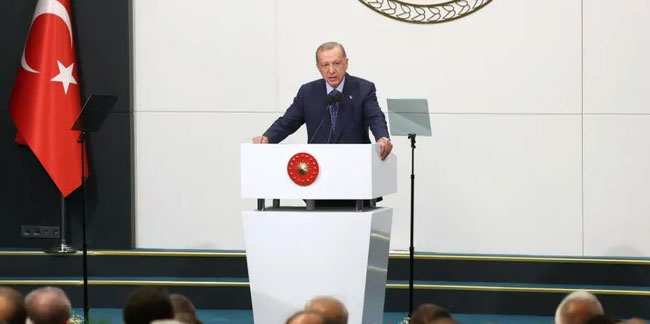 Erdoğan: Bu seçim eski sistem tartışmasına son noktayı koydu