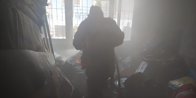 Siirt'te korkutan yangın, ev kullanılamaz hale geldi