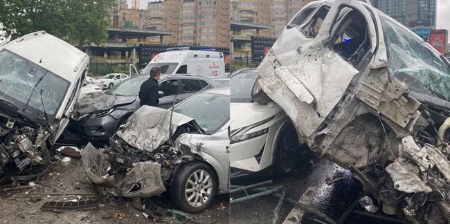 Beşiktaş'ta zincirleme trafik kazası: Olay yerine itfaiye, polis ve sağlık ekipleri sevk edildi