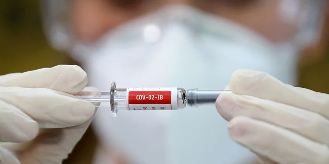 Çinli uzmanın aşı sözleri olay oldu! Çin aşısı Sinovac yetmez mRNA aşısı olun