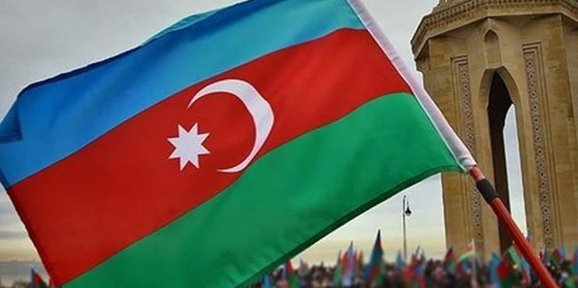 Azerbaycan'da hükümet istifa etti