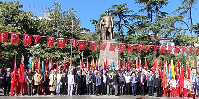 Atatürk’ün Trabzon’a ilk gelişinin 99. Yıl dönümü kutlandı