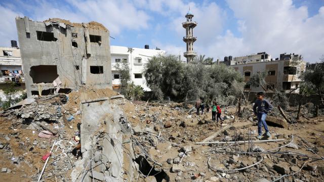 Gazze'deki hükümet: İsrail soykırımı bayramda da devam ediyor