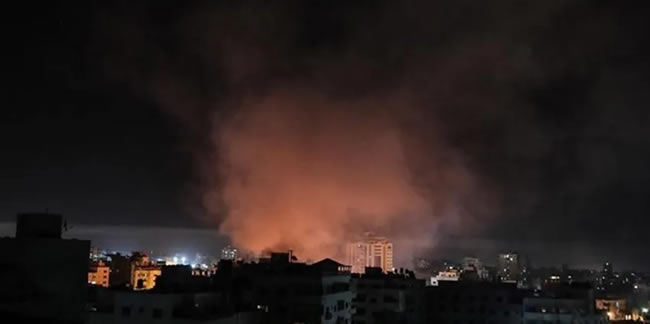 İsrail ordusu Gazze Şeridi'ni vurdu