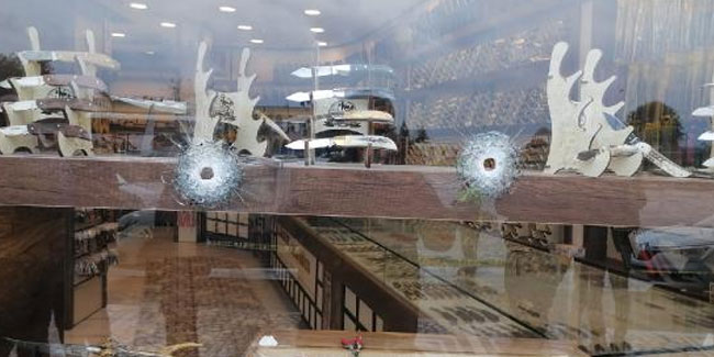 Trabzon'da oda başkanını iş yerine silahlı saldırı; olay anı kamerada
