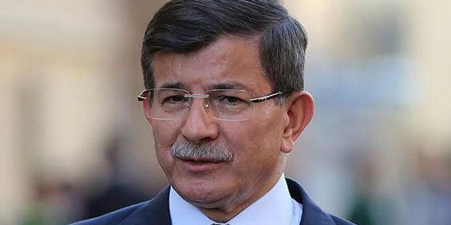 Ahmet Hakan'dan, Davutoğlu'na arşiv hatırlatması: "Hahahahah."