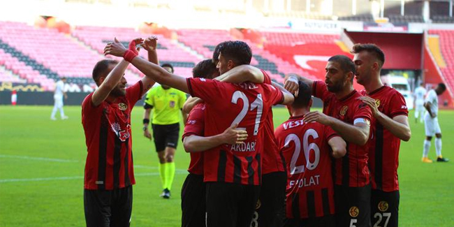 Eskişehirspor, 1. Lig'deki son maçına çıkıyor