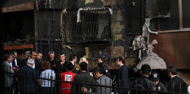 Beşiktaş'ta 29 kişinin öldüğü gece kulübündeki yangında hasar gören binaya giriş izni verildi