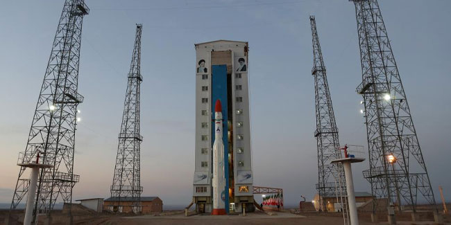 İran, Simurg uydu taşıyıcı roketi uzaya fırlattı