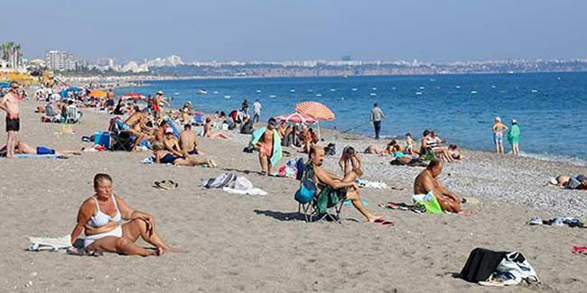 Antalya'da sıcak hava yoğunluğu