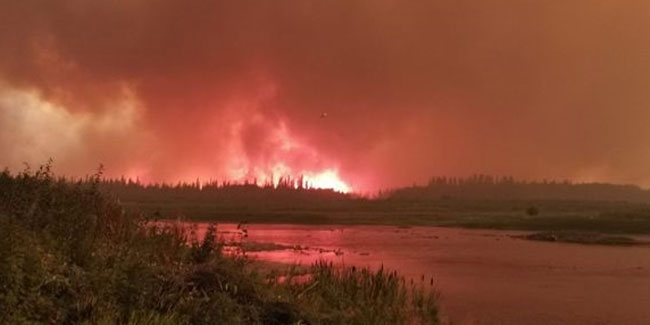 Kanada’da yangınlar sürüyor: Hay River kasabasına tahliye emri