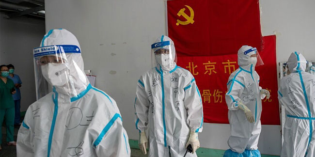 Koronavirüs laboratuvar imalatı mı? Çinli profesör hakkında flaş iddia