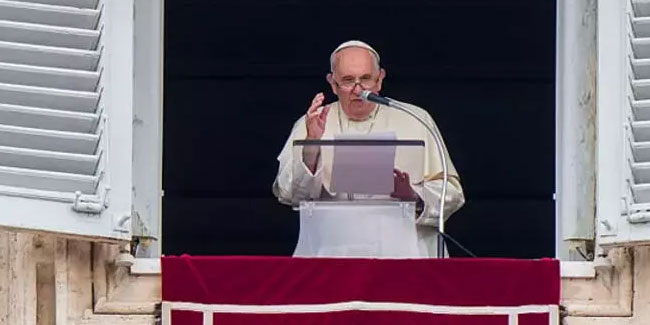 Papa Francis'ten İsveç'te Kuran yakılmasına tepki: Öfke ve tiksinti duyuyorum