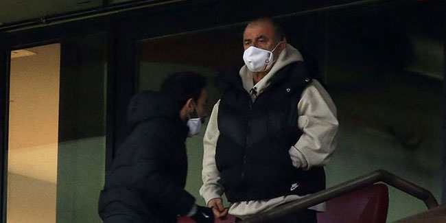 Fatih Terim'in cezası 4 maça düşürüldü