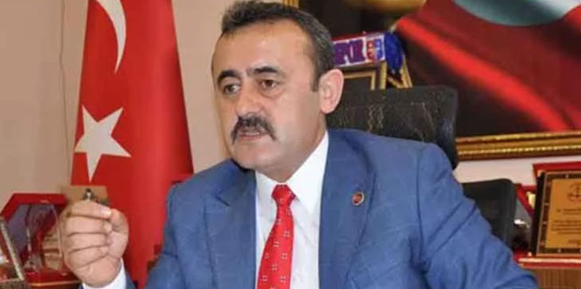 MHP'li belediye başkanı, mahalle muhtarının saldırısına uğradı