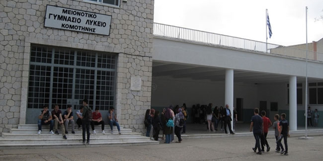 Yunan yönetimi ülkedeki Türk okullarının yarısını kapattı
