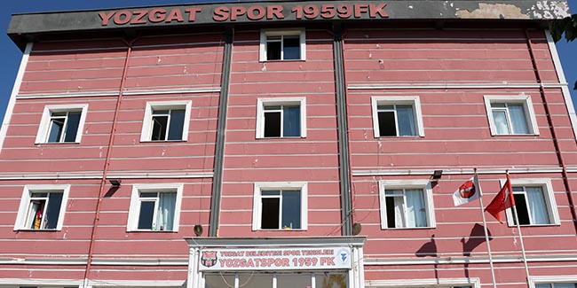 Yozgatspor’da 12 oyuncu, 3 antrenör ve 1 masörün korona virüs testleri pozitif çıktı