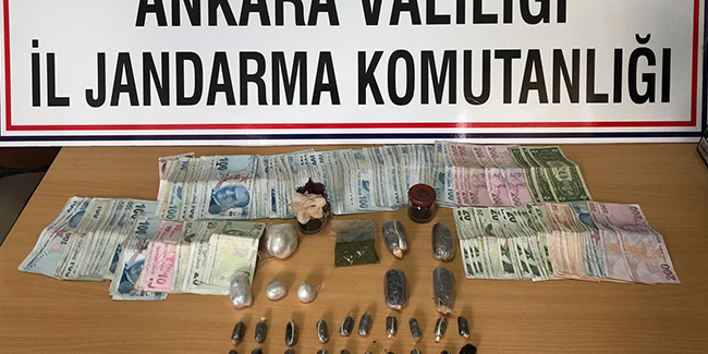 Jandarma ekipleri Ankara'da uyuşturucu madde yakaladı
