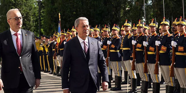 Milli Savunma Bakanı Hulusi Akar, Romanya’da