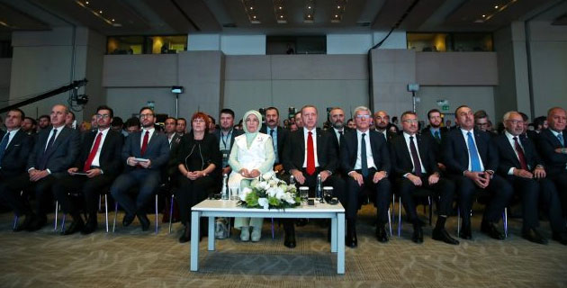 Erdoğan, konuştuğu foruma katılmayanlara sert çıktı
