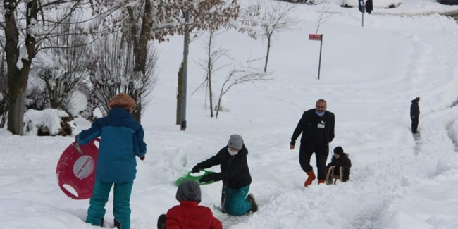 Artvin’de okular kar nedeniyle bir kez daha tatil