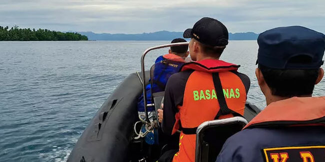 Endonezya'da yolcu gemisi battı