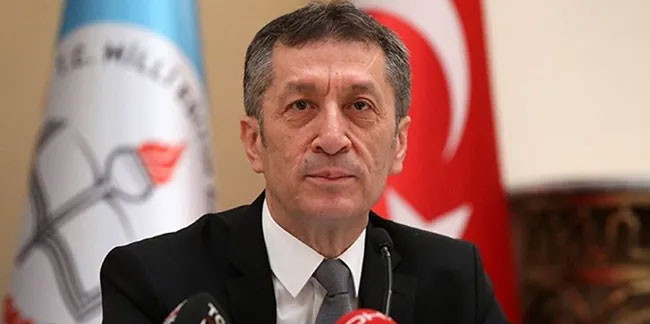 Milli Eğitim Bakanı Ziya Selçuk'a istifa çağrısı!