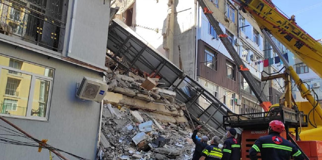 Gürcistan'da 7 katlı bina çöktü! Çöken binada son durum...
