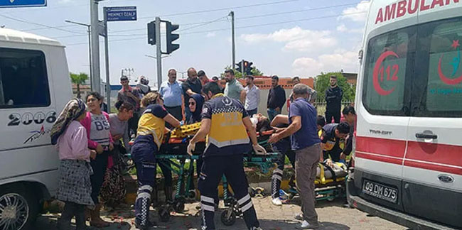 Minibüsle kamyonet çarpıştı! 9 tarım işçisi yaralandı