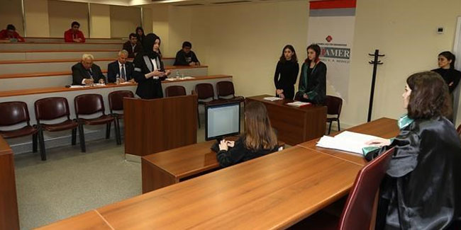Lise öğrencileri 'sanal mahkemede' yarıştı