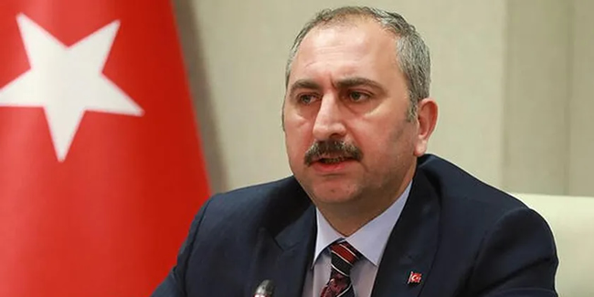 Adalet Bakanı Gül'den "Çanakkale Zaferi" mesajı