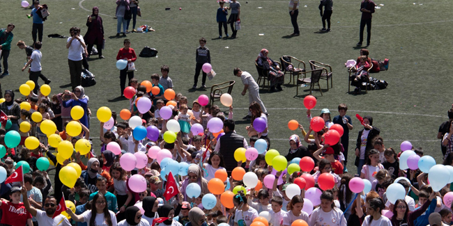 Öğrenciler  bayram etti! Çaykara'da muhteşem etkinlik