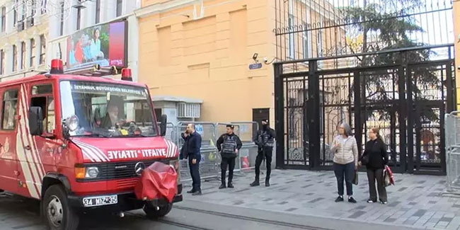 Rusya Başkonsolosluğu'ndaki yangın ekipleri harekete geçirdi