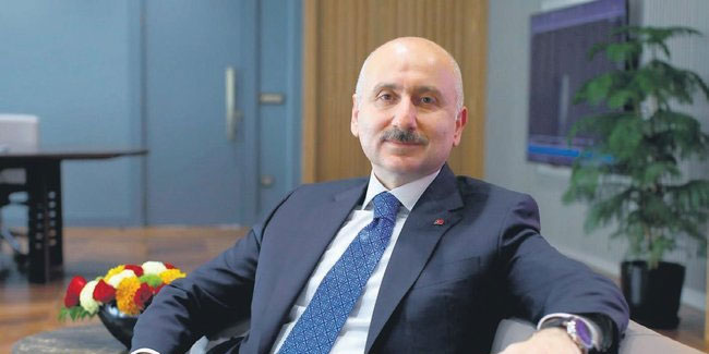 Bakan Karaismailoğlu: "Türkiye bütün gücüyle Azerbaycan’ın arkasında”